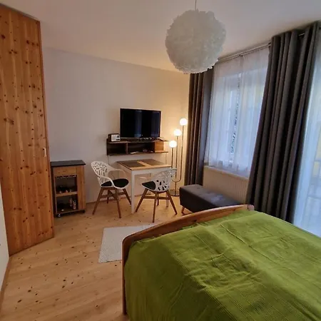 Apartment Podrum *
